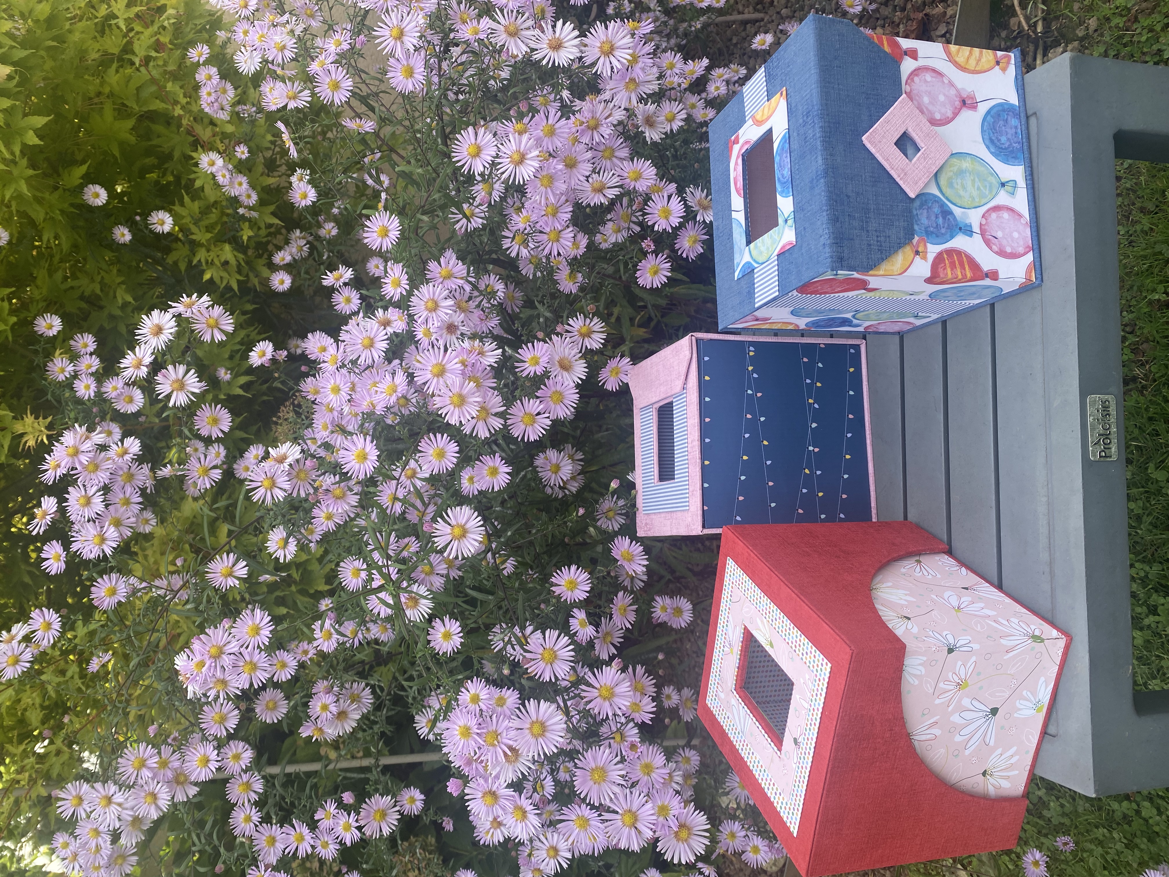 Trio de boîtes à mouchoirs 2025